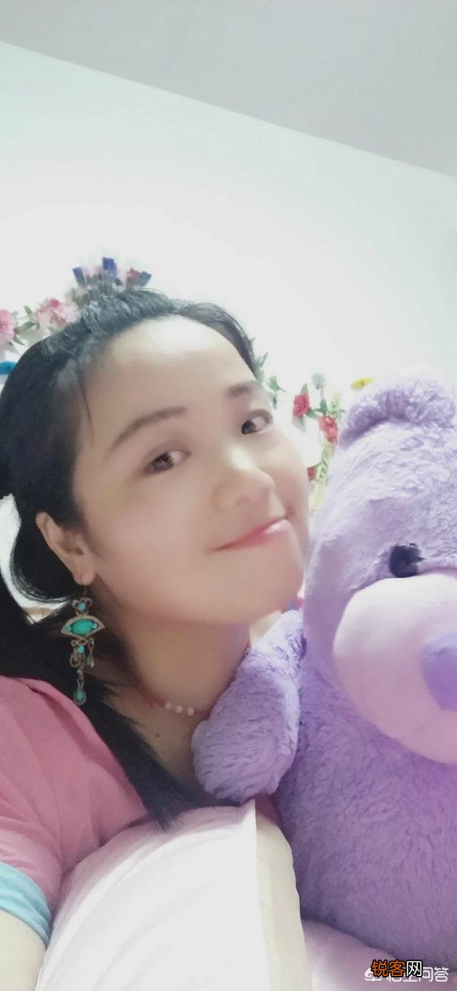 2019国际公认的娱乐圈中国第一美女是谁？你怎么看？