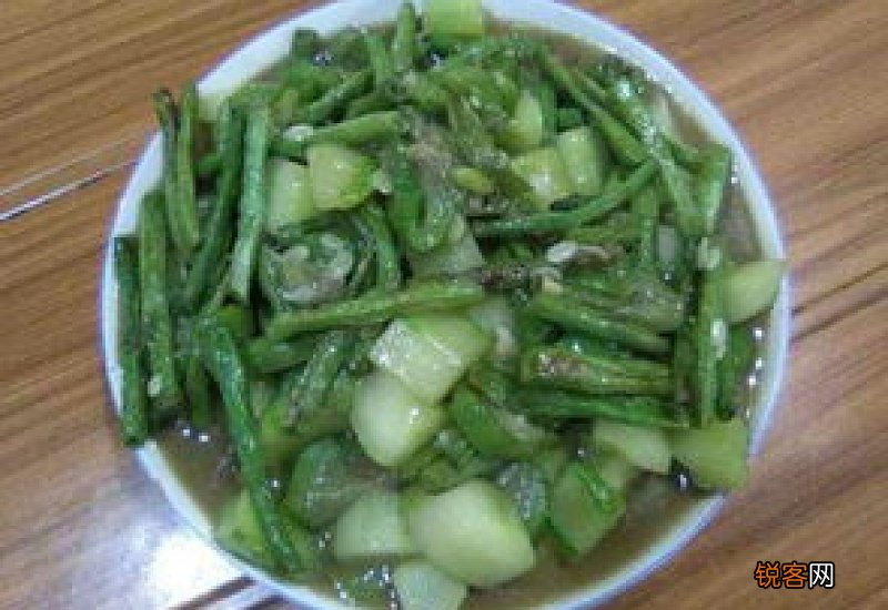 豆角和丝瓜能一起炒着吃吗