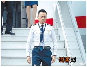 怎么查到现在最热门而且大家比较喜欢的电影？