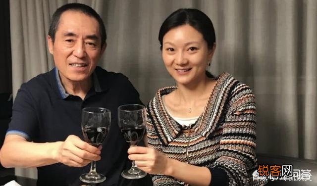 巩俐不再隐瞒,说出张艺谋与陈婷的丑闻,难怪当初会分手,为何？