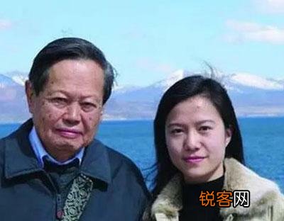 女生可不可以嫁给一个大自己20岁的人？