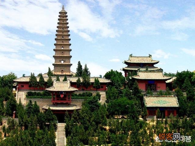 王之涣的诗《登鹳雀楼》中的鹳雀楼在山西哪里？