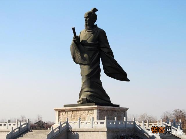 姜子牙是什么神?为什么会有“姜太公在此,诸神退位”这句话？