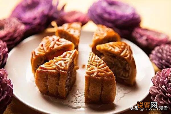 中秋节起源于唐朝,月饼源自明朝,中秋赏月为什么还要吃月饼,有什么典故？