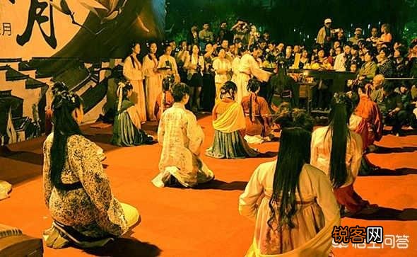 中秋节起源于何时？它是如何成为我国传统节日的？