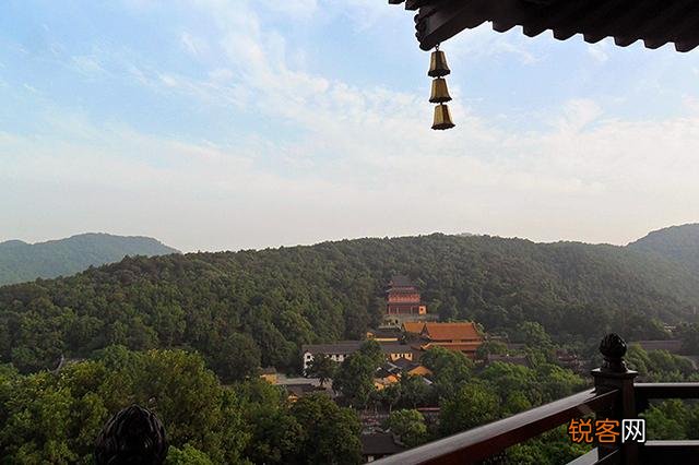 杭州西湖十景旅游攻略及适宜时间是什么？