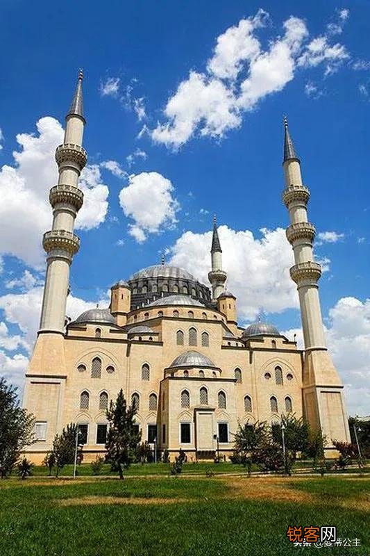 为什么中东好多国家都叫什么斯坦？