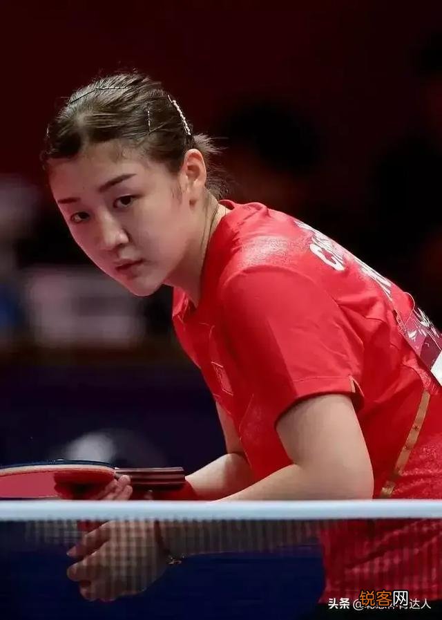 为什么王曼昱是2021年唯一登上《福布斯》榜单上乒乓球运动员？