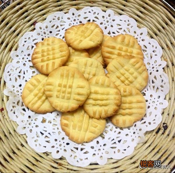 六个月后,奶粉能当宝宝辅食吗？如何添加辅食？