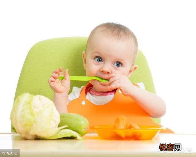 宝宝什么时候添加辅食？6个月后吗？一开始添加辅食吃什么？