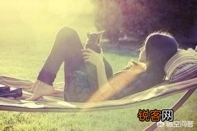 一个女生不想谈恋爱是什么心理？