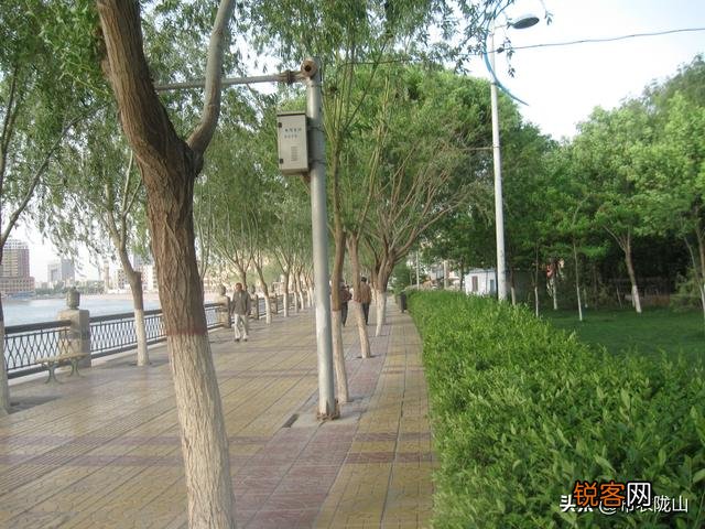 近期可以去新疆旅游吗？要注意什么？