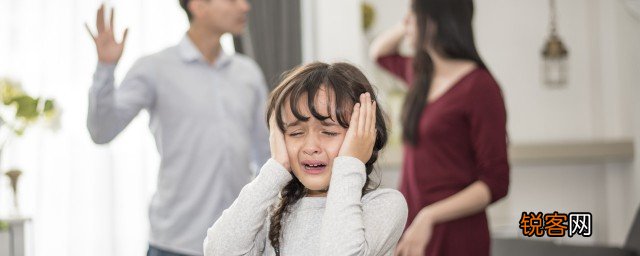 孩子吃东西不愿分享给家人 如何教会孩子分享