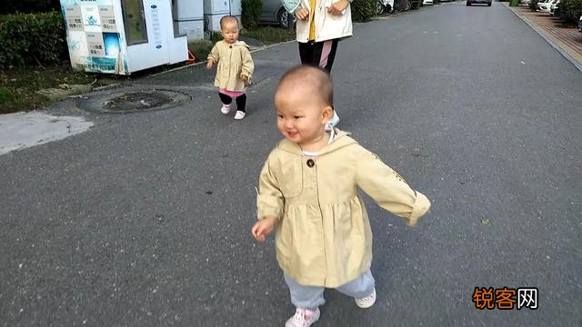 怀孕二胎没有征兆两个月胎停,8周有胎心,10周就胎停了,是为什么呢？