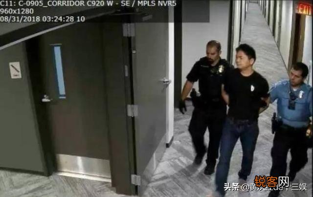 刘强东一家三口首次同游瑞士,画面温馨,网友:“这才是真爱！”你如何看？