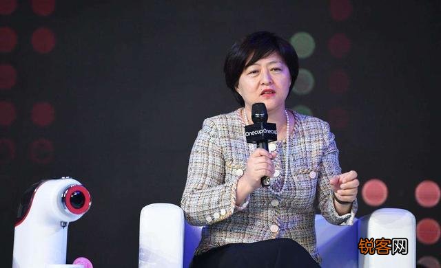 你如何看待徐新当年1000万投资京东赚了100亿？