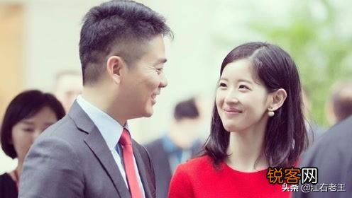 为什么刘强东能追到奶茶妹妹？