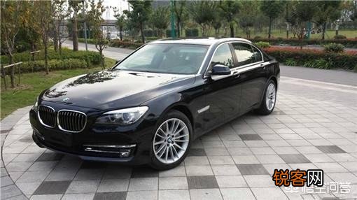 奥迪A8上市就降25万,宝马7系、奔驰S级该选谁？