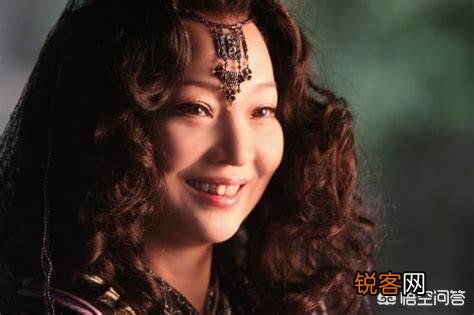《倚天屠龙记》中,金毛狮王谢逊是一个怎样的人？