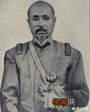 慈禧视察袁世凯军队掉了头上金簪为何没人敢拾？孟恩远拾了交给慈禧为何最后做了将军？