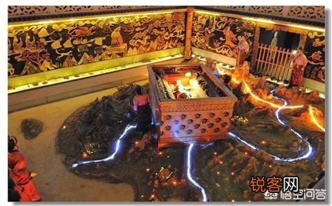 秦始皇陵里的水银如江河大海,古代是怎么做出那么多水银的呢？又是怎么存放的呢？