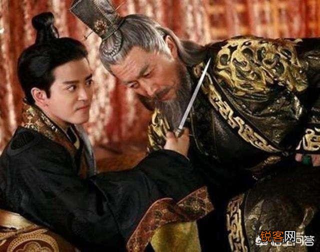 你知道有哪些荒唐皇帝的奇葩行为被载入史册了？