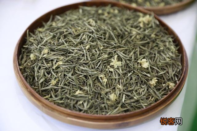 最近几年喜欢上了喝茶,有什么好喝不贵的茶叶吗,求推荐？