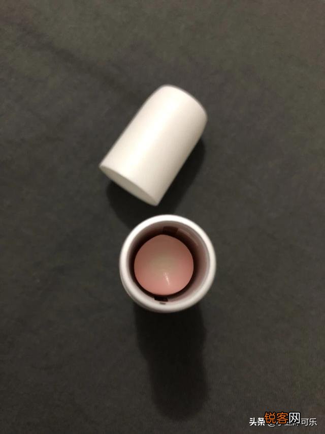 哪个牌子的润唇膏是让你回购五次以上的？