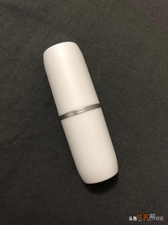 哪个牌子的润唇膏是让你回购五次以上的？