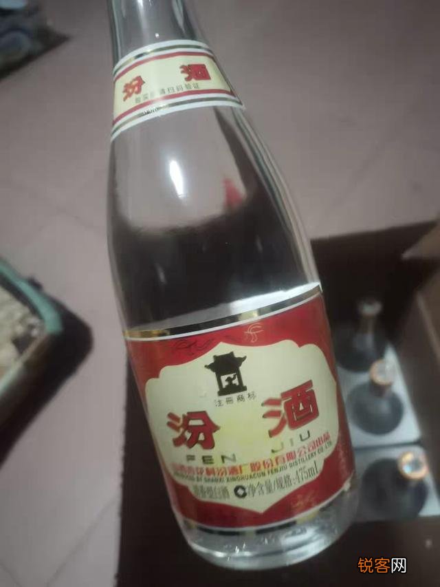 有没有最便宜点的白酒,适合年轻人？