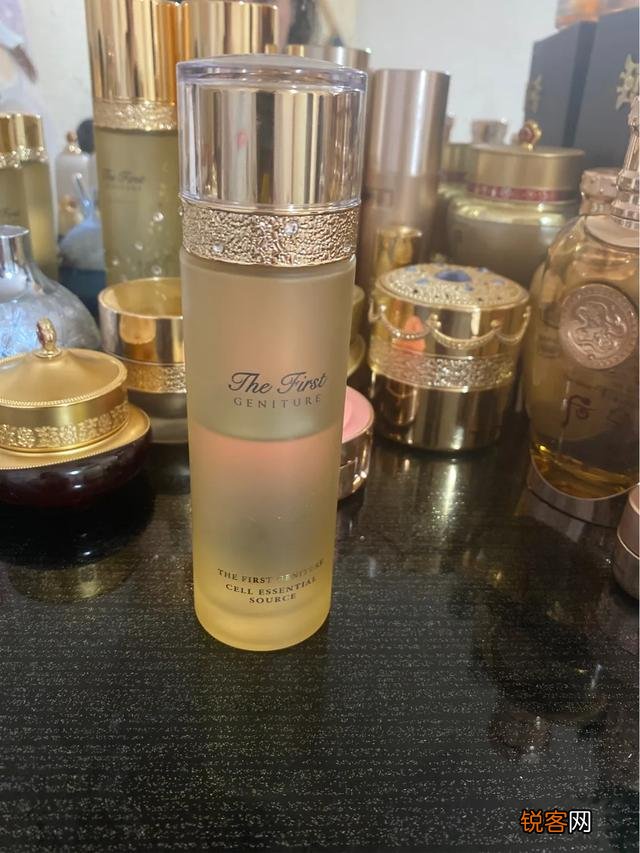 我现在想尝试一下美白产品,但又不知从何下手,有什么推荐吗？