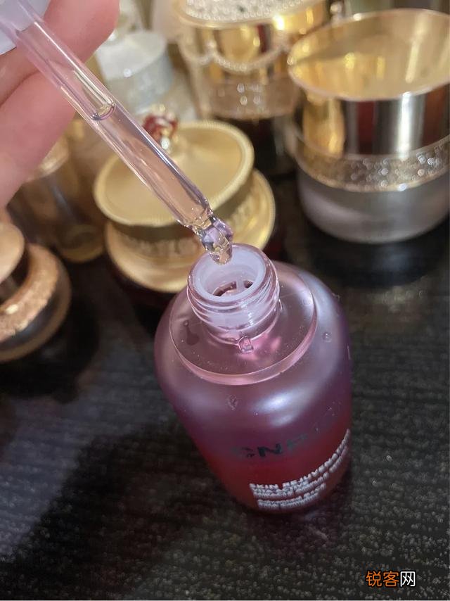 我现在想尝试一下美白产品,但又不知从何下手,有什么推荐吗？