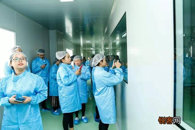 你们都是用什么护肤品来美白的呀?