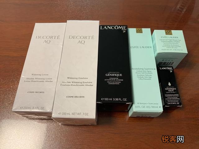 皮肤暗黄,有什么护肤品可以美白淡斑？