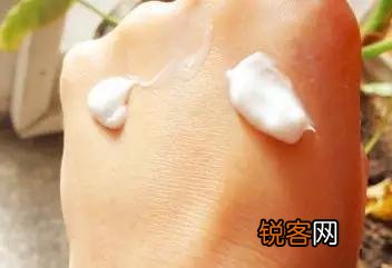 有什么护肤品可以身体美白？