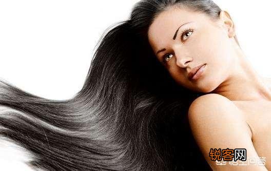 无硅油跟硅油洗发水到底哪个好？别人说硅油会堵塞毛孔是真的吗？