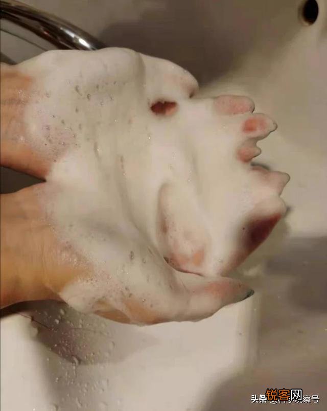 哪个洗发水是无硅油洗发水？