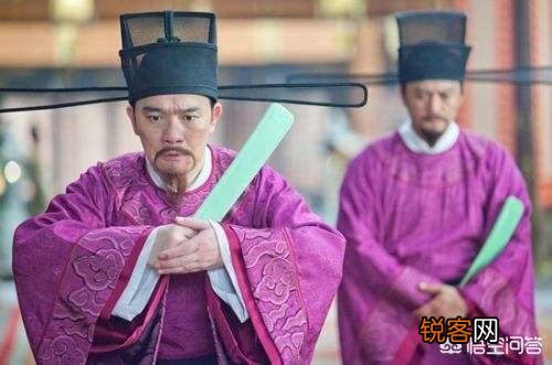 明明儿子已成年,宋太祖死后为什么是其弟弟继位？