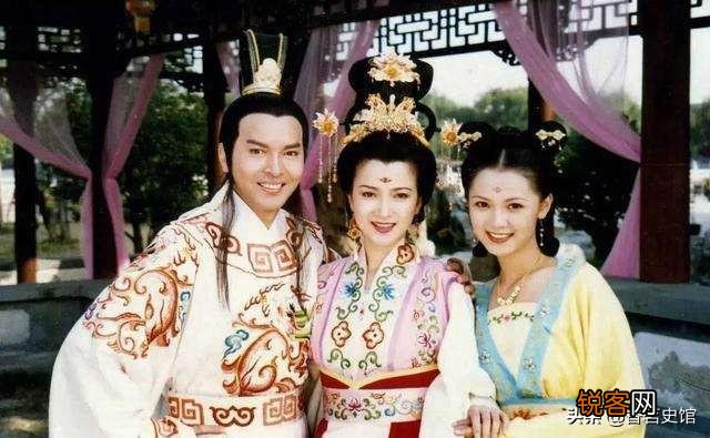 中国历史上娶了亲姐妹的皇帝有哪些？