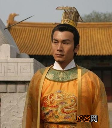 小周后是如何气死姐姐大周后并上位的？她最终的结局如何？