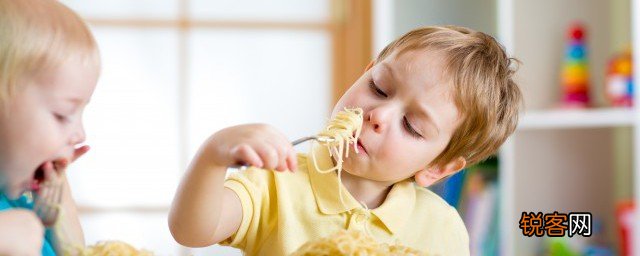 孩子爱动手打人怎么教育 孩子动手打人教育方法