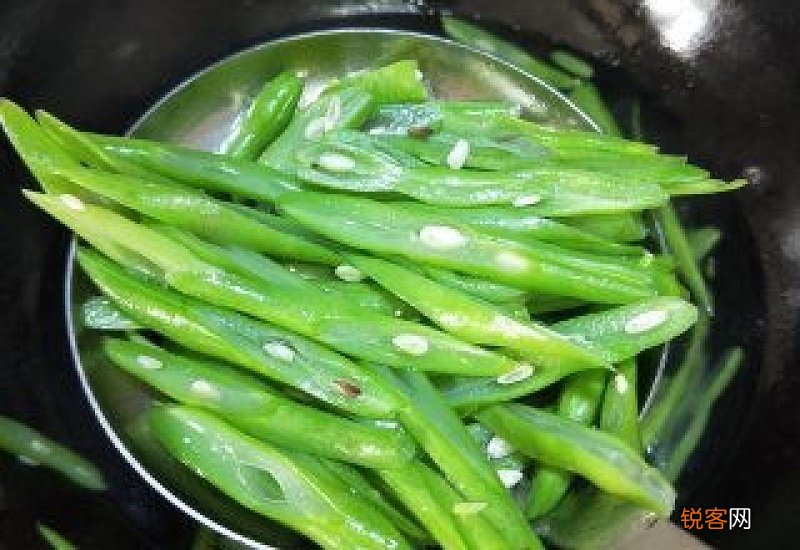 牛肉丝炒四季豆丝的做法 牛肉丝炒四季豆丝的做法窍门