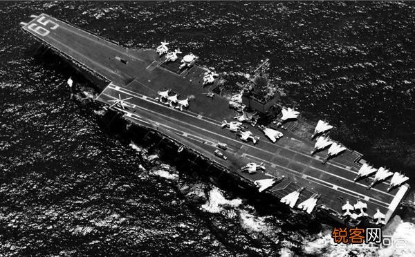 老婆问：一艘航母造价是多少？