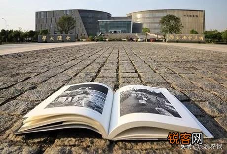 你觉得是周围有人的时候学习有动力,还是一个人学习的时候更有动力？