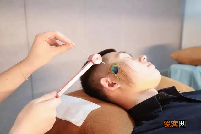 为什么街边突然出现了很多采耳店？