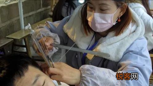 为什么街边突然出现了很多采耳店？