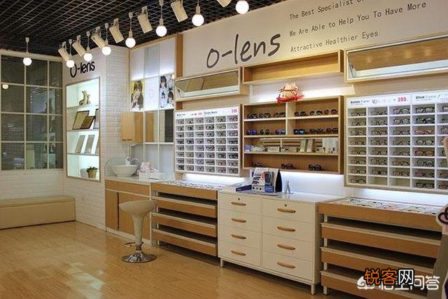 现在开什么实体店比较好？