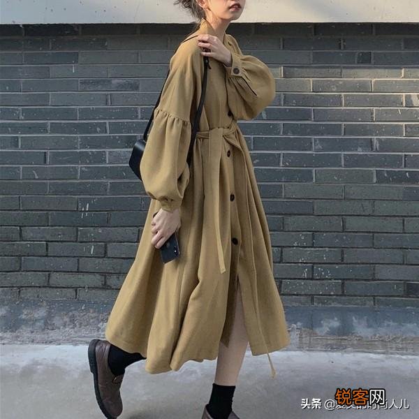 有哪些适合女大学生的衣服品牌？