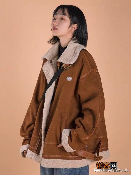 有哪些适合女大学生的衣服品牌？