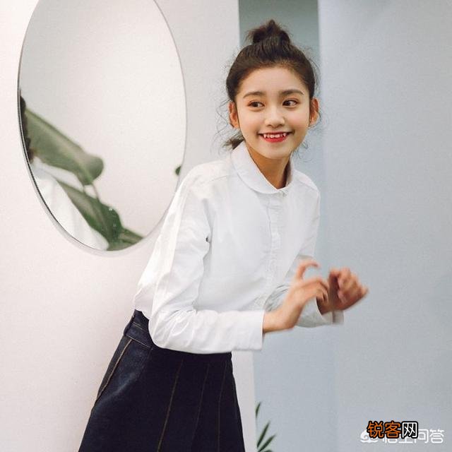 淘宝上有哪些好的小众女装店铺？